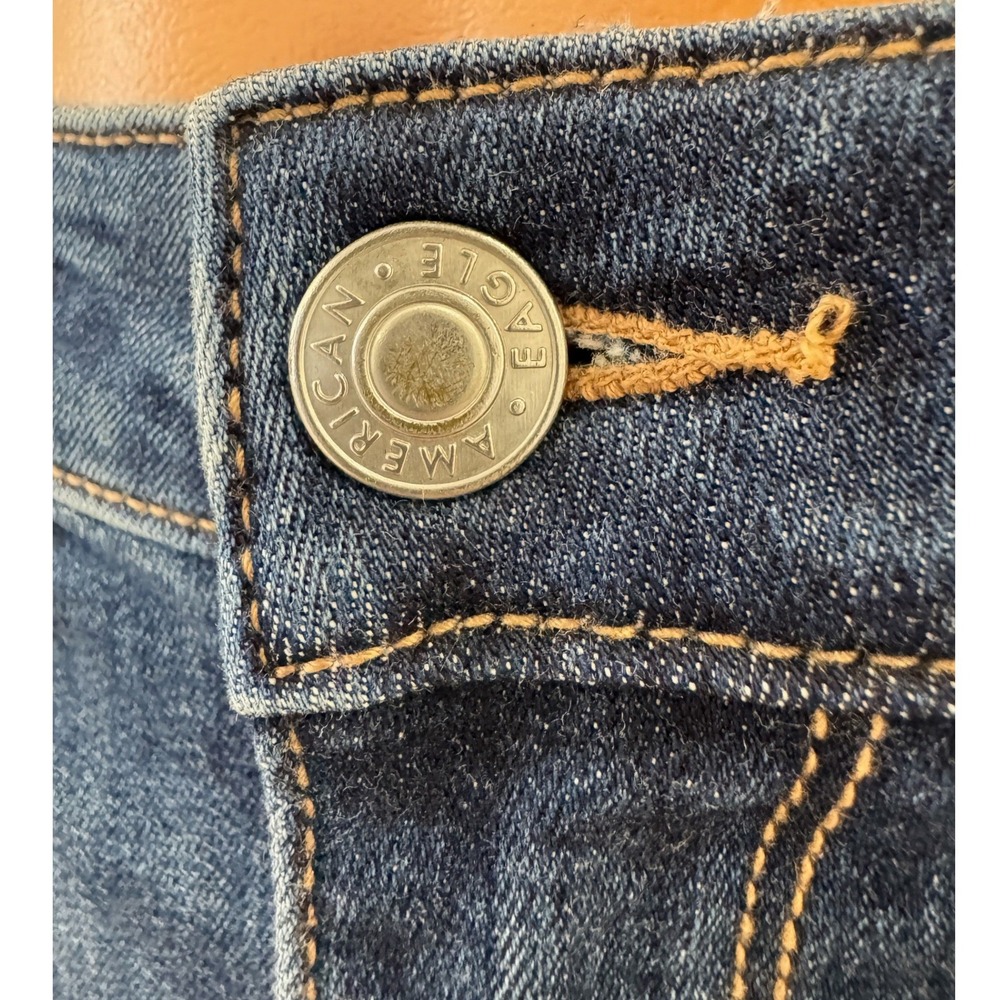 American Eagle Skinny Jeans Womens 2 Short Dark Wash Distressed Ripped FrayedHem - Picture 5 of 16